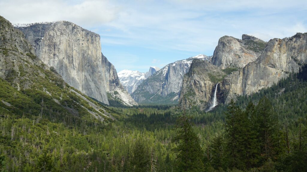 Yosemite National Park mountains, waterfall and terrain